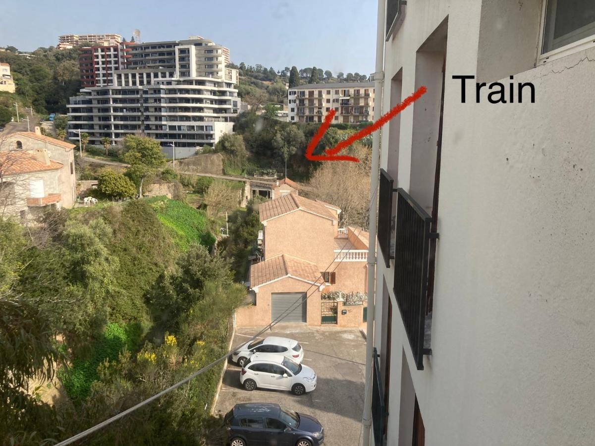 Location Chambre Avec Salle De Bain Et Partie Commune Sea View & Mountain View Renting 1 Of 3 Bedrooms With Shared Common Space 3 Bdrm Apt Not 1 Bdrm Plus Clime Ou Ac Bastia (Corsica) Exterior foto