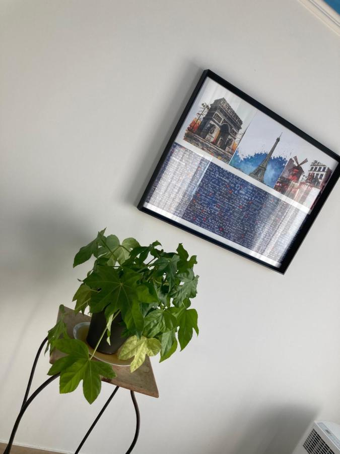 Location Chambre Avec Salle De Bain Et Partie Commune Sea View & Mountain View Renting 1 Of 3 Bedrooms With Shared Common Space 3 Bdrm Apt Not 1 Bdrm Plus Clime Ou Ac Bastia (Corsica) Exterior foto