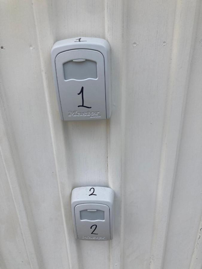 Location Chambre Avec Salle De Bain Et Partie Commune Sea View & Mountain View Renting 1 Of 3 Bedrooms With Shared Common Space 3 Bdrm Apt Not 1 Bdrm Plus Clime Ou Ac Bastia (Corsica) Exterior foto